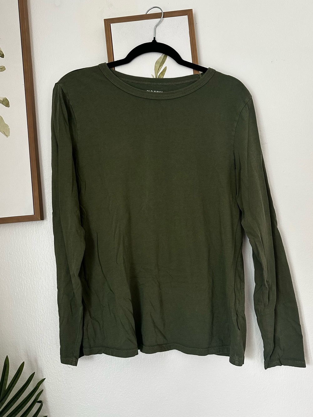Women’s Green Long Sleeve Top